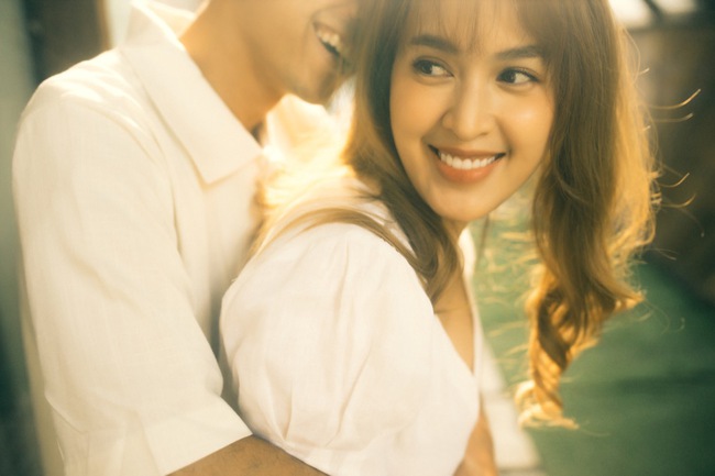 Văn Anh - Tú Vi "tình bể bình" kỷ niệm 5 năm ngày cưới - Ảnh 9. Văn Anh – Tú Vi “tình bể bình” kỷ niệm 5 năm ngày cưới Văn Anh - Tú Vi "tình bể bình" kỷ niệm 5 năm ngày cưới - Ảnh 9. Văn Anh – Tú Vi “tình bể bình” kỷ niệm 5 năm ngày cưới
