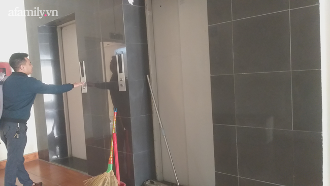 Lối vào từ tầng 10 Lối vào từ tầng 10