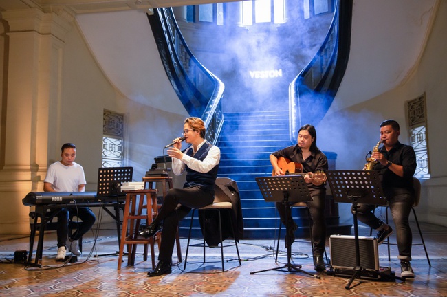 Bất ngờ trước số lượng đặt vé concert quá lớn, Hà Anh Tuấn phát hành album mới trước thềm liveshow - Ảnh 7. Bất ngờ trước số lượng đặt vé concert quá lớn, Hà Anh Tuấn phát hành album mới trước thềm liveshow - Ảnh 7.