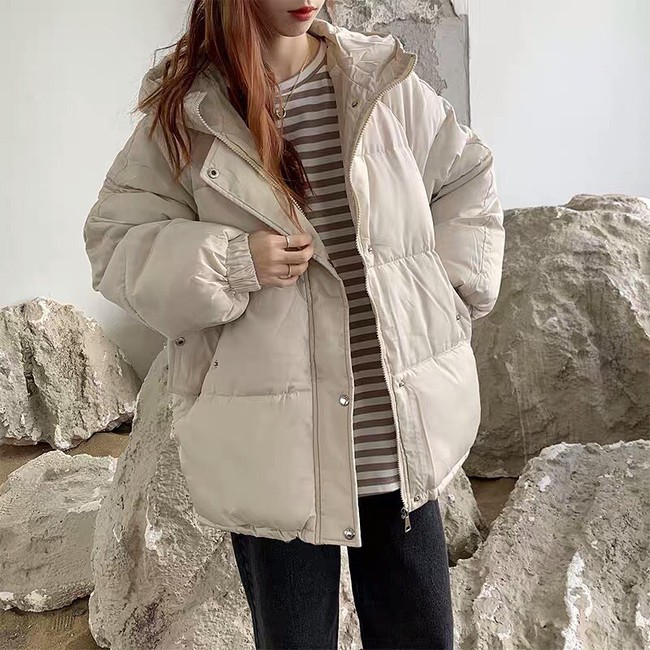 Sang tuần mưa gió rét đậm, diện áo phao là chuẩn nhất nhưng đừng mặc theo cách này vì trông bạn sẽ già đanh - Ảnh 12. Sang tuần mưa gió rét đậm, diện áo phao là chuẩn nhất nhưng đừng mặc theo cách này vì trông bạn sẽ già đanh - Ảnh 12.