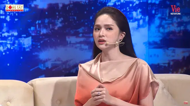Hương Giang thừa nhận giả mạo cháu gái Phi Nhung để có show  - Ảnh 2.