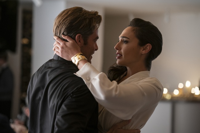 Những lý do không thể bỏ lỡ bom tấn "Wonder Woman 1984 - Nữ thần chiến binh" - Ảnh 9. Những lý do không thể bỏ lỡ bom tấn "Wonder Woman 1984 - Nữ thần chiến binh" - Ảnh 9.