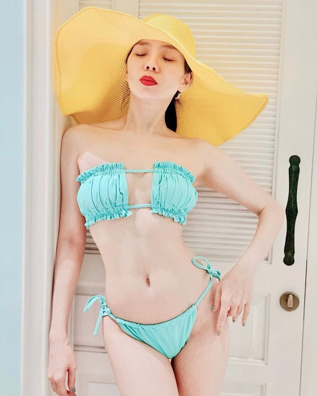 Lệ Quyên tung ảnh mặc bikini khoe body “bốc lửa” nhưng tiết lộ về người chụp ảnh mới gây bất ngờ - Ảnh 3.