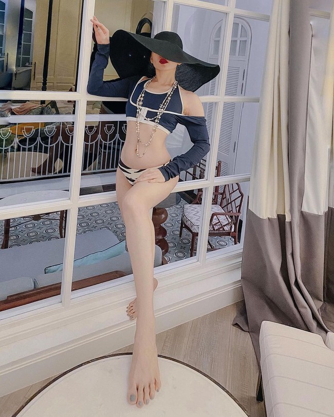 Lệ Quyên tung ảnh mặc bikini khoe body “bốc lửa” nhưng tiết lộ về người chụp ảnh mới gây bất ngờ - Ảnh 4.