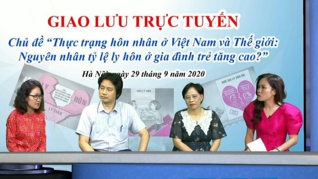 Một thập kỷ đầy biến động trong xu hướng yêu đương và hôn nhân chẳng dừng lại ở 2 người: Từ những mối quan hệ mở đến sự phát triển âm ỉ rồi bùng nổ của cảm xúc cá nhân - Ảnh 11. Một thập kỷ đầy biến động trong xu hướng yêu đương và hôn nhân chẳng dừng lại ở 2 người: Từ những mối quan hệ mở đến sự phát triển âm ỉ rồi bùng nổ của cảm xúc cá nhân - Ảnh 11.