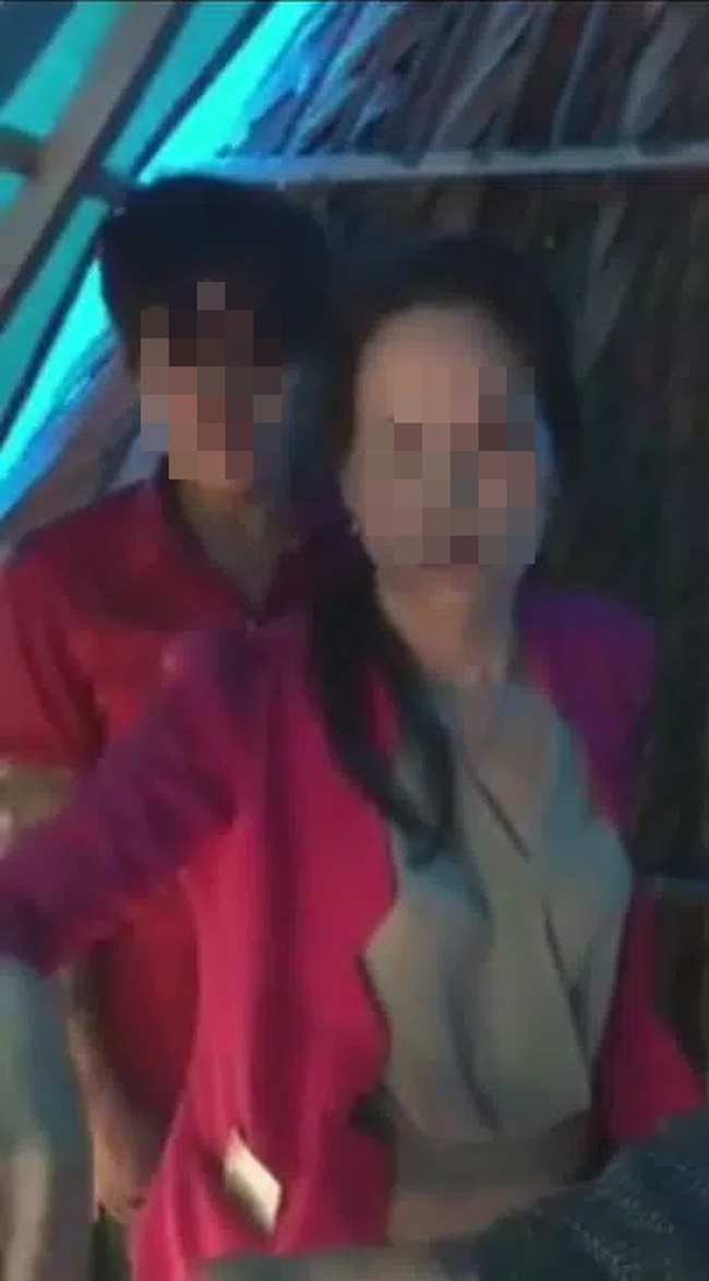 Đánh ghen hot MXH: Chồng bắt quả tang vợ và nhân tình trong dãy trọ rồi hỗn chiến khiến ai cũng phẫn nộ - Ảnh 3. Đánh ghen hot MXH: Chồng bắt quả tang vợ và nhân tình trong dãy trọ rồi hỗn chiến khiến ai cũng phẫn nộ - Ảnh 3.