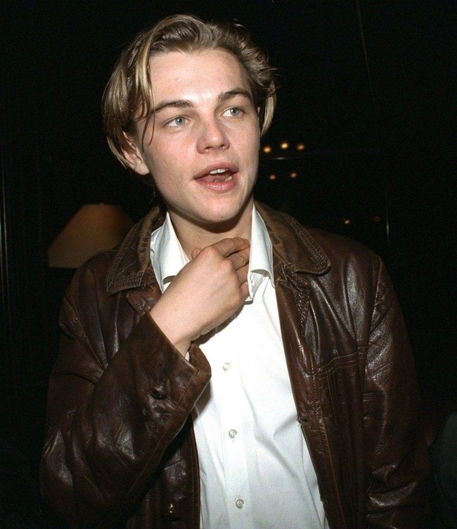 Loạt ảnh thời trẻ của Leonardo DiCaprio &quot;gây sốt&quot; trở lại: Từ gương mặt búng ra sữa đến lịch lãm, &quot;bad boy&quot; đều gây xao xuyến - Ảnh 5.