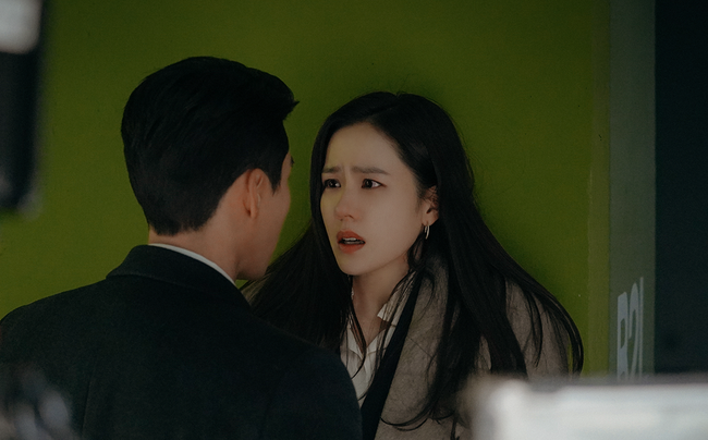 Giải mã hiện tượng Ri Jung Hyuk khiến chị em chết mê chết mệt, nhất quyết không 'hạ phàm' về 'cái máng lợn' bao năm vẫn dùng - Ảnh 4. Giải mã hiện tượng Ri Jung Hyuk khiến chị em chết mê chết mệt, nhất quyết không 'hạ phàm' về 'cái máng lợn' bao năm vẫn dùng - Ảnh 4.