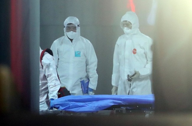 Toàn bộ hành trình đi lan truyền virus của &quot;Bệnh nhân 31&quot; siêu lây nhiễm ở Hàn Quốc, cư dân mạng bất bình gọi là &quot;bà cứng đầu&quot; - Ảnh 1.