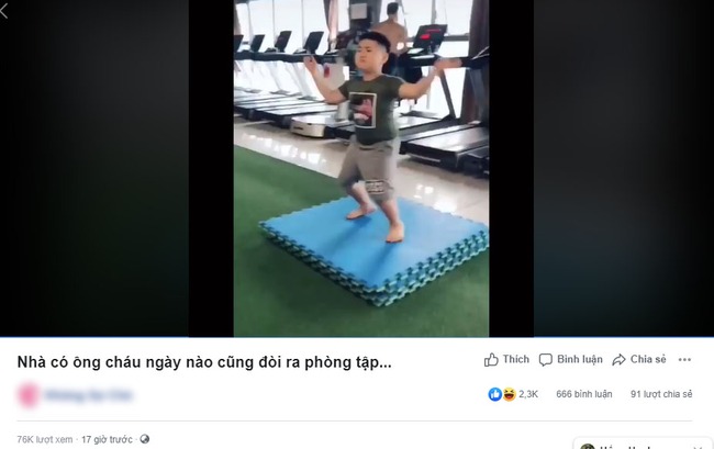 Đòi đi tập gym để giảm mỡ bụng, nhưng vừa nghe tiếng nhạc cậu bé đã &quot;quẩy&quot; cực sung, quên mất... mục đích chính - Ảnh 1.