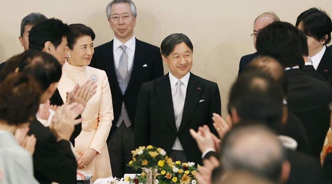 Nhật hoàng mừng sinh nhật tuổi 60 và hiếm hoi chia sẻ về bệnh tình hiện tại của Hoàng hậu Masako khiến ai cũng xúc động - Ảnh 4.