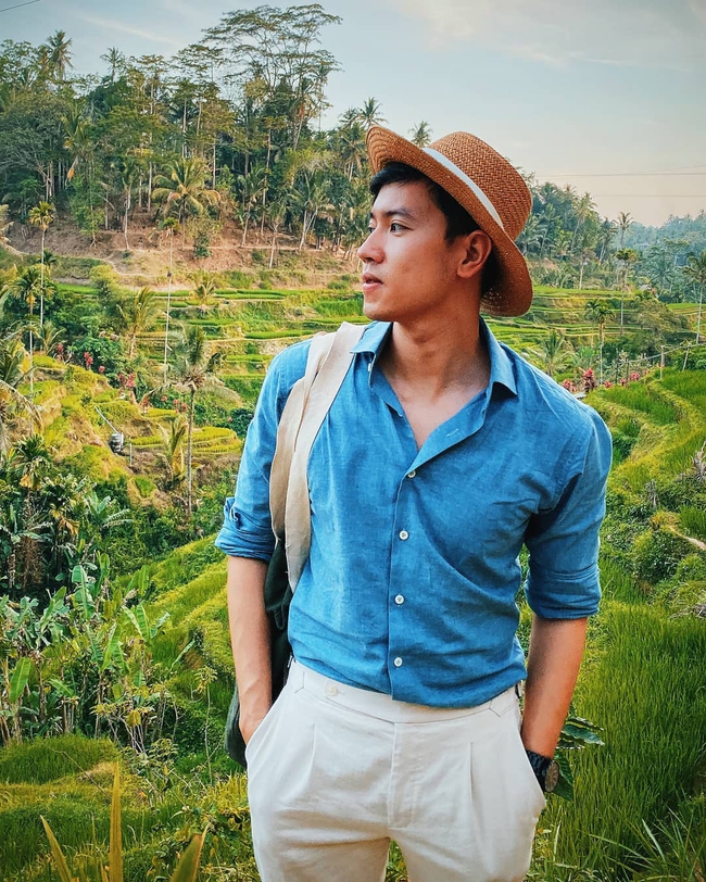Chàng phi công nổi tiếng mạng xã hội Quang Đạt lên chương trình hẹn hò tìm người yêu - Ảnh 5. Chàng phi công nổi tiếng mạng xã hội Quang Đạt lên chương trình hẹn hò tìm người yêu - Ảnh 5.