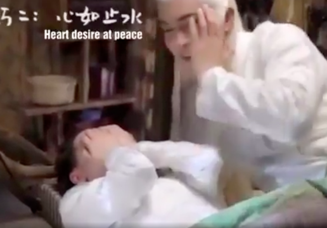 "Tam sinh tam thế Chẩm thượng thư": Đóng cảnh ân ái đến có thai, Địch Lệ Nhiệt Ba - Cao Vỹ Quang che mặt liên tục - Ảnh 11. "Tam sinh tam thế Chẩm thượng thư": Đóng cảnh ân ái đến có thai, Địch Lệ Nhiệt Ba - Cao Vỹ Quang che mặt liên tục - Ảnh 11.