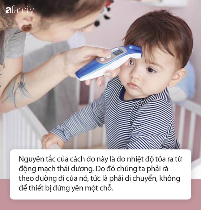 Nhấn giữ một lúc rồi đọc kết quả - cách sử dụng nhiệt kế đo trán sai cách mà hầu hết các mẹ đang áp dụng - Ảnh 3.