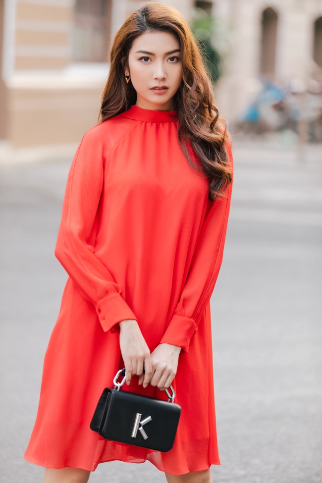 Sau nhẫn kim cương, Á hậu Thúy Vân xác nhận sẽ tổ chức đám cưới với bạn trai giàu có trong năm nay - Ảnh 9. Sau nhẫn kim cương, Á hậu Thúy Vân xác nhận sẽ tổ chức đám cưới với bạn trai giàu có trong năm nay - Ảnh 9.