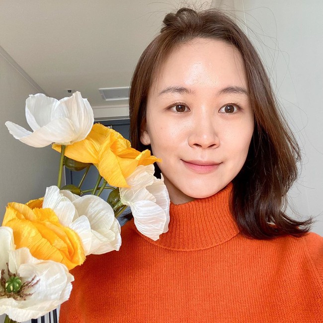 Chăm lướt mạng xã hội là bạn sẽ góp nhặt được khối bí kíp skincare giúp lột xác làn da ngoạn mục như 7 tips dưới đây - Ảnh 3. Chăm lướt mạng xã hội là bạn sẽ góp nhặt được khối bí kíp skincare giúp lột xác làn da ngoạn mục như 7 tips dưới đây - Ảnh 3.