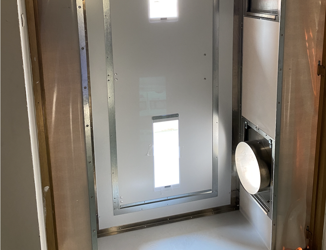 Bệnh viện dã chiến tại TP.HCM chính thức đưa vào sử dụng phòng cách ly áp lực âm cho bệnh nhân nghi nhiễm Covid-19 - Ảnh 4. Bệnh viện dã chiến tại TP.HCM chính thức đưa vào sử dụng phòng cách ly áp lực âm cho bệnh nhân nghi nhiễm Covid-19 - Ảnh 4.