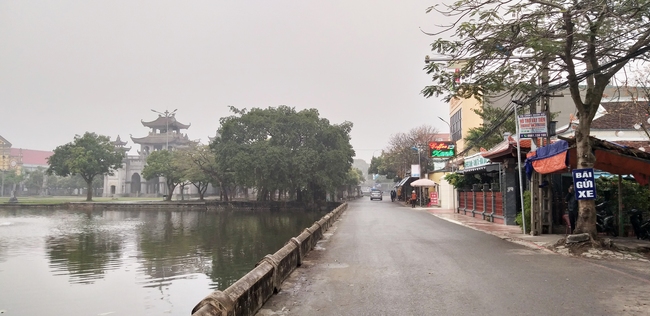 Nhà thờ Phát Diệm danh lam thắng cảnh nổi tiếng tạm đóng cửa chung tay đẩy lùi nCov - Ảnh 15.