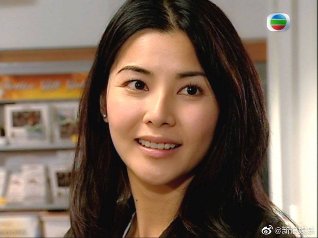 &quot;Bằng chứng thép 4&quot; trên TVB: Hoa hậu Hồng Kông bị chê đơ, Xa Thi Mạn - Mông Gia Tuệ làm cảnh sát đẹp nức nở  - Ảnh 6.
