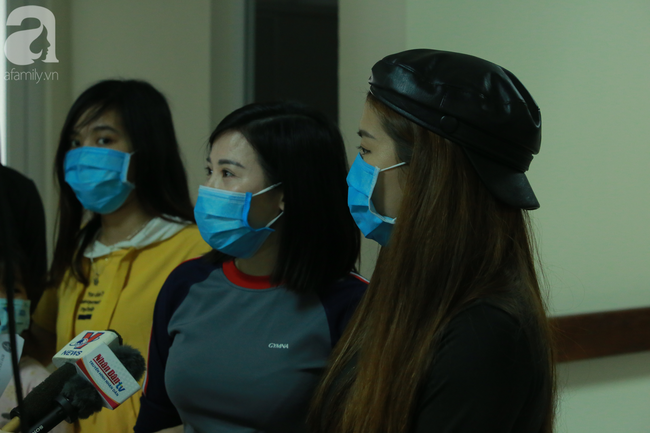 Hà Nội: Những hình ảnh 30 công nhân trở về từ Vũ Hán vừa được xuất viện - Ảnh 5.