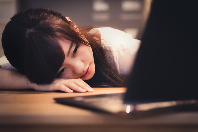 Đừng coi thường việc ngủ trưa bởi nó mang lại đến 5 lợi ích không tưởng này, điều nào cũng tốt cho sức khỏe - Ảnh 2.