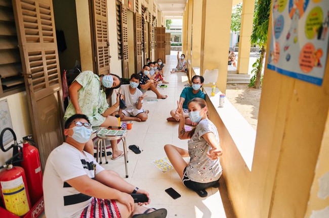 Từ hái rau sạch, vận động thể thao cho tới kết giao bạn mới, Võ Hoàng Yến khoe cuộc sống đầy "healthy" những ngày trong khu cách ly - Ảnh 6. Từ hái rau sạch, vận động thể thao cho tới kết giao bạn mới, Võ Hoàng Yến khoe cuộc sống đầy "healthy" những ngày trong khu cách ly - Ảnh 6.