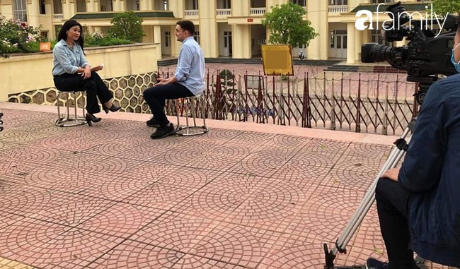 Chàng trai người Anh viết nhật ký cách ly khiến bạn bè quốc tế “cám ơn Việt Nam” đã âm tính hoàn toàn với Covid-19, tiết lộ hình ảnh cực "ngầu" khi tái hòa nhập cộng đồng - Ảnh 4. Chàng trai người Anh viết nhật ký cách ly khiến bạn bè quốc tế “cám ơn Việt Nam” đã âm tính hoàn toàn với Covid-19, tiết lộ hình ảnh cực "ngầu" khi tái hòa nhập cộng đồng - Ảnh 4.