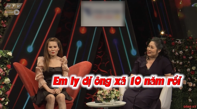 &quot;Bạn muốn hẹn hò&quot;: Nàng U40 được con trai đăng ký tham gia chương trình vì muốn mẹ có chồng mới khiến Hồng Vân trầm trồ - Ảnh 4.