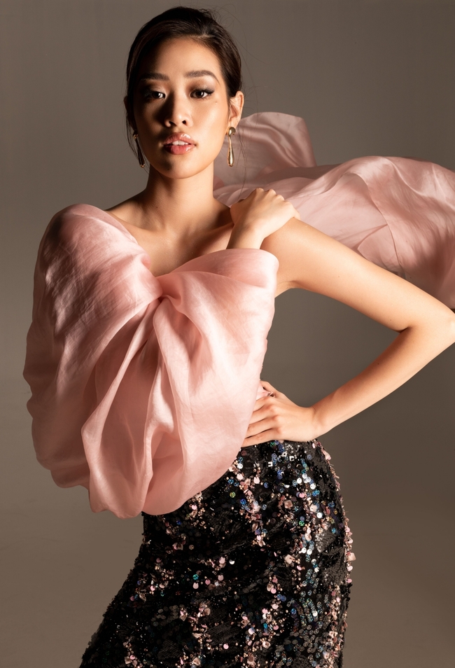 Hoa hậu Khánh Vân khoe khả năng tạo dáng thần sầu trong bộ ảnh lấy cảm hứng từ chính mình - Ảnh 5.