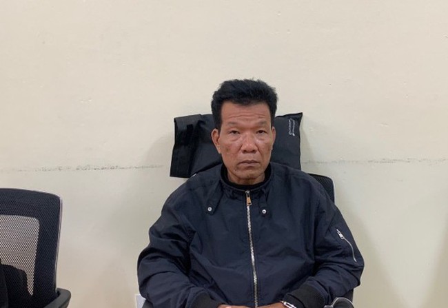 Vụ phát hiện một thi thể không quần áo trong ngõ ở Hà Nội: Tạm giữ tài xế taxi - Ảnh 1.