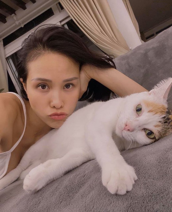 Phương Mai n&oacute;i: Ở cữ th&ecirc;m 15 ng&agrave;y nữa.