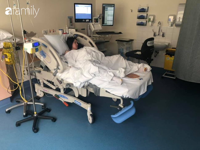 Đi đẻ ở Úc: Mẹ Việt xúc động vì bác sĩ chu đáo, gây tê màng cứng nhẹ như không, chẳng mất viện phí còn được quà 7 triệu mang về - Ảnh 4.
