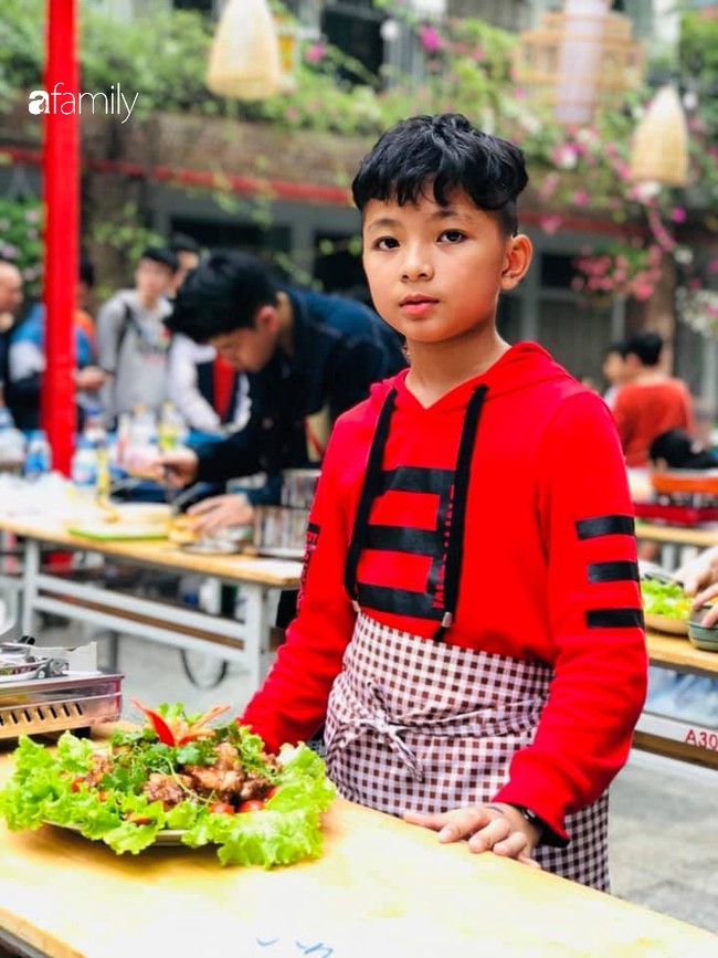 Bà mẹ Hà Nội dạy con trai vào bếp từ nhỏ, &quot;soái ca nhí&quot; mới lớp 6 đã xung phong đi thi nấu ăn, thành quả không phải dạng vừa - Ảnh 3.