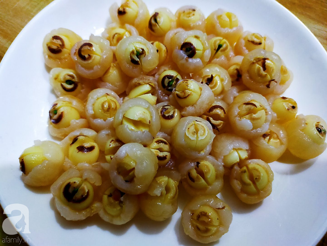 Chè long nhãn hạt sen - Ảnh 3. Chè long nhãn hạt sen - Ảnh 3.