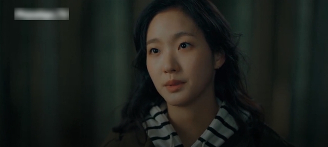 &quot;Quân vương bất diệt&quot; tập 3: Tốn công &quot;bao nuôi&quot;, Lee Min Ho lại bỏ đi âm thầm khiến Kim Go Eun đau lòng đến suýt khóc - Ảnh 3.