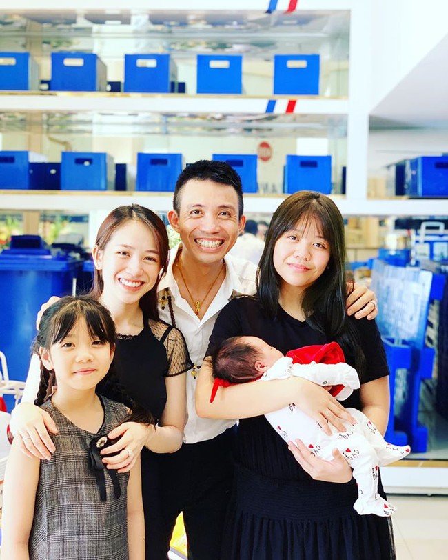 Dân mạng phì cười với tạo hình 