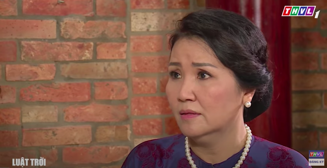 "Luật trời" tập 26: Mẹ Tiến hỏi thẳng Trang chuyện em gái sinh con, ánh mắt cay độc muốn giết người xuất hiện - Ảnh 4. "Luật trời" tập 26: Mẹ Tiến hỏi thẳng Trang chuyện em gái sinh con, ánh mắt cay độc muốn giết người xuất hiện - Ảnh 4.