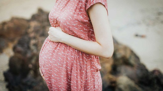 Em bé trong 3 tháng cuối thai kỳ có 11 nỗi sợ, điều số 9 nhiều bà bầu thường xuyên làm mà không hay biết sẽ tăng khả năng sinh non - Ảnh 2.