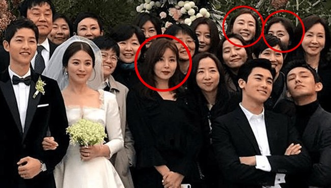 Hội bạn thân quyền lực chỉ toàn mỹ nhân của Song Hye Kyo: Ai cũng hôn nhân viên mãn, ông xã toàn là người &quot;máu mặt&quot;, chỉ riêng nàng em út mang danh bị &quot;chồng bỏ&quot; - Ảnh 3.