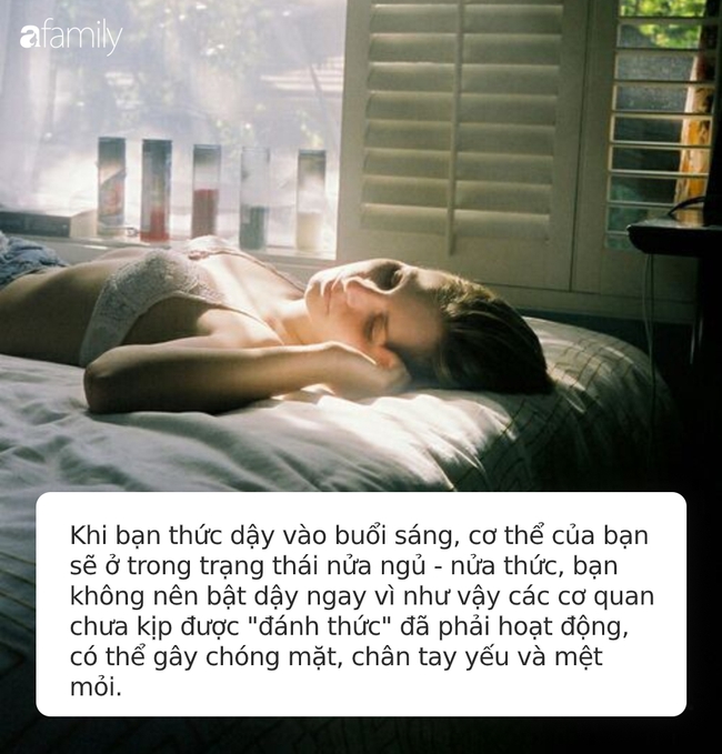 Khi vừa thức dậy buổi sáng, những người sống thọ không đi vệ sinh hay uống nước ngay mà thường khăng khăng làm trước 3 việc này - Ảnh 2.