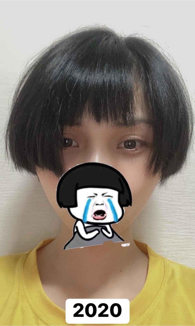 Tự cosplay chính mình của quá khứ, cô gái khóc không ra nước mắt còn dân mạng cười bò: Cách tốt nhất để ngoan ngoãn ở nhà mùa dịch - Ảnh 3. Tự cosplay chính mình của quá khứ, cô gái khóc không ra nước mắt còn dân mạng cười bò: Cách tốt nhất để ngoan ngoãn ở nhà mùa dịch - Ảnh 3.