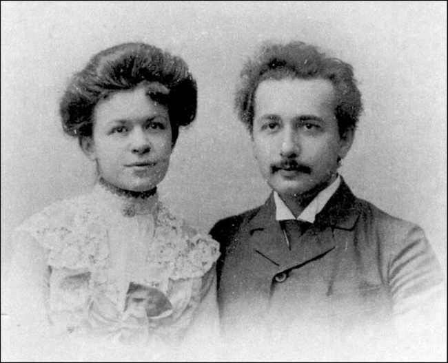 Bi kịch của vợ thiên tài Albert Einstein: Giỏi giang không thua kém chồng nhưng nhận cay đắng trong cuộc hôn nhân cam chịu, phải tuân theo những &quot;điều luật&quot; khác người - Ảnh 2.
