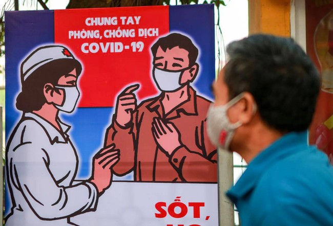 Hà Nội: Hàn rào sắt tại khu vui chơi ngăn người dân tập thể dục  - Ảnh 10.