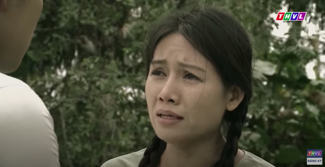 "Mẹ ghẻ": Tiểu thư nhà giàu xinh đẹp trước mặt ghen chồng, sau lưng lén ngoại tình, còn có cả cảnh nóng - Ảnh 2. "Mẹ ghẻ": Tiểu thư nhà giàu xinh đẹp trước mặt ghen chồng, sau lưng lén ngoại tình, còn có cả cảnh nóng - Ảnh 2.