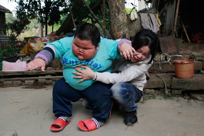 Trường cấp II Trung Quốc gây tranh cãi vì ép học sinh chạy 100 phút/ngày để giảm béo hậu cách ly - Ảnh 3.