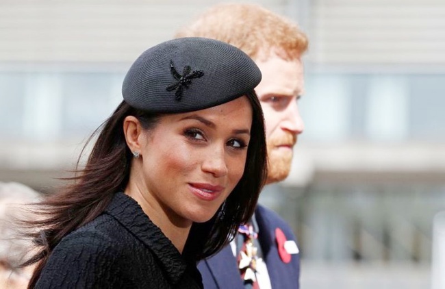 Meghan Markle yêu cầu xuất bản cuốn sách &quot;kể xấu&quot; hoàng gia càng sớm càng tốt với 2 lý do nghe xong ai cũng ngán ngẩm - Ảnh 3.