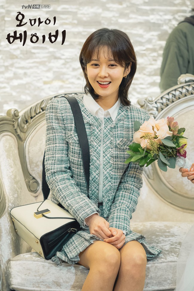 Style của Jang Nara trong phim mới: Nhìn chung là cực hay ho, dù có vài lần diện đồ bà thím cũng không dìm nổi nhan sắc &quot;ma cà rồng&quot; - Ảnh 5.