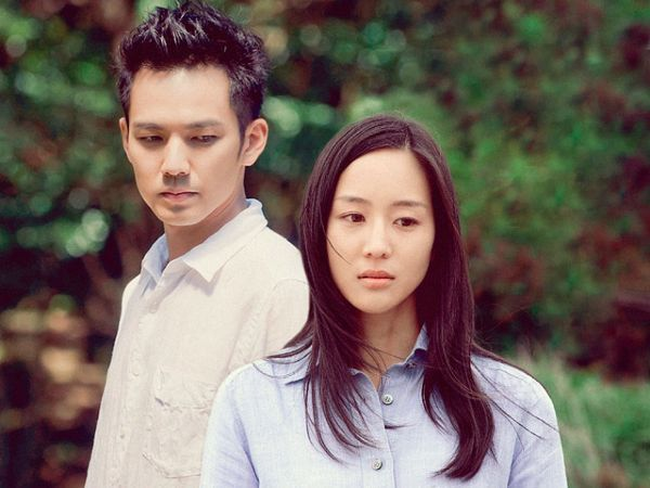 Ra "đòn trừng phạt" để dằn mặt vợ, ai dè thấy vợ mặt rạng rỡ cầm đơn ly hôn đã được ký, người chồng bật khóc nức nở nhưng quá muộn mất rồi - Ảnh 2. Ra "đòn trừng phạt" để dằn mặt vợ, ai dè thấy vợ mặt rạng rỡ cầm đơn ly hôn đã được ký, người chồng bật khóc nức nở nhưng quá muộn mất rồi - Ảnh 2.