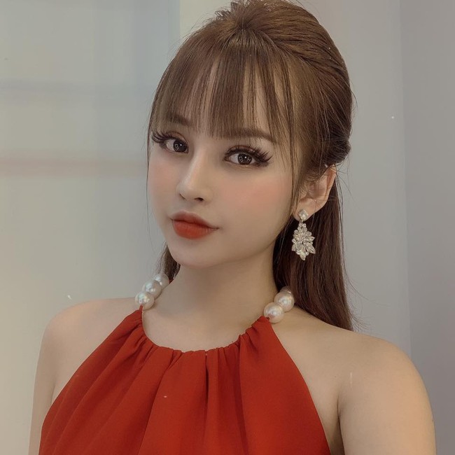 Quen hot girl qua mạng, thanh niên cứ ngỡ lừa đảo, cuộc gặp đầu tiên bố vợ dặn dò điều khiến hai vợ chồng &quot;đỏ mặt&quot; - Ảnh 2.