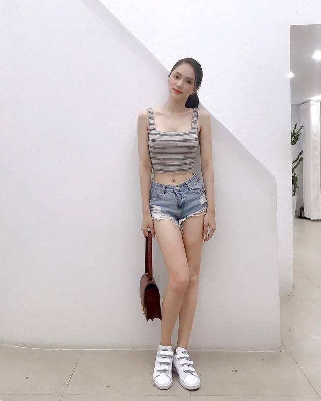 Hè không "xõa" nhiệt tình với quần shorts thì quá phí, - Ảnh 5. Hè không "xõa" nhiệt tình với quần shorts thì quá phí, - Ảnh 5.